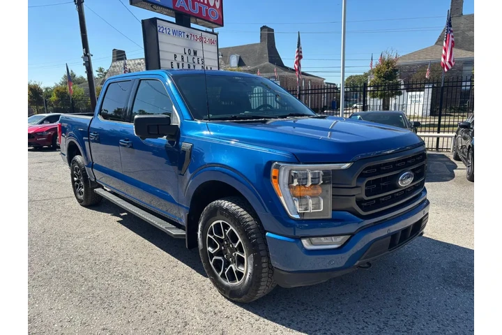 2022 F-150 XLT image 3