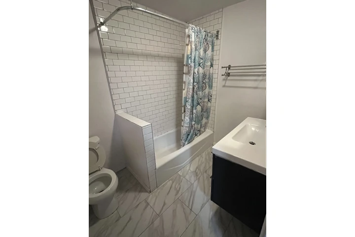 $1000 : 1 recámara 1 baño image 3