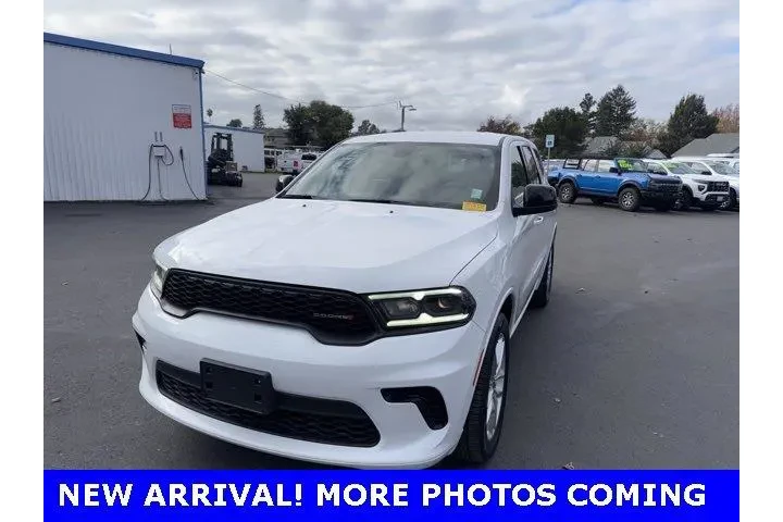 $26992 : Dodge Durango 2023 AWD GT 4d image 4