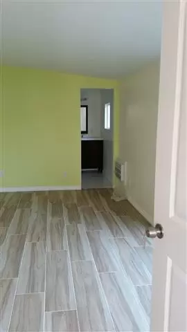 MODERN CREATION CONSTRUCTION I image 3