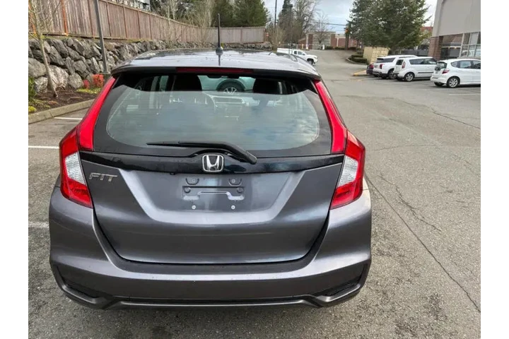 $9900 : 2020 Fit LX image 7