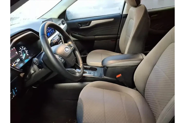 $24930 : Ford Escape 2022 SE 4dr SUV image 10