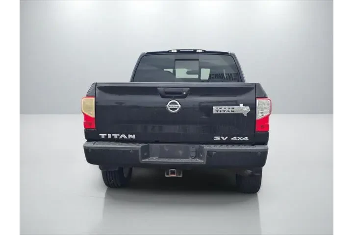 $21999 : Nissan Titan 2017 4x4 SV 4dr image 6