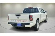 $29372 : Nissan Frontier 2024 4x4 SV thumbnail