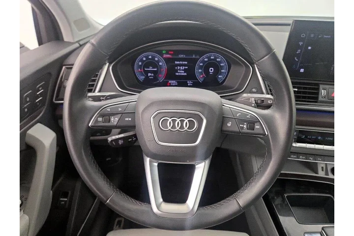 $33998 : Audi Q5 2022 AWD quattro S l image 10
