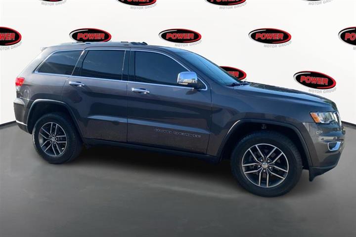 $20995 : Used 2018 Grand Cherokee Limi image 3