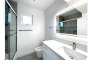 LUXURY APARTMENT