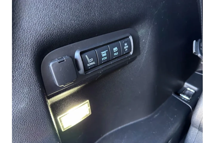 $11995 : 2017 FORD EXPLORER image 9