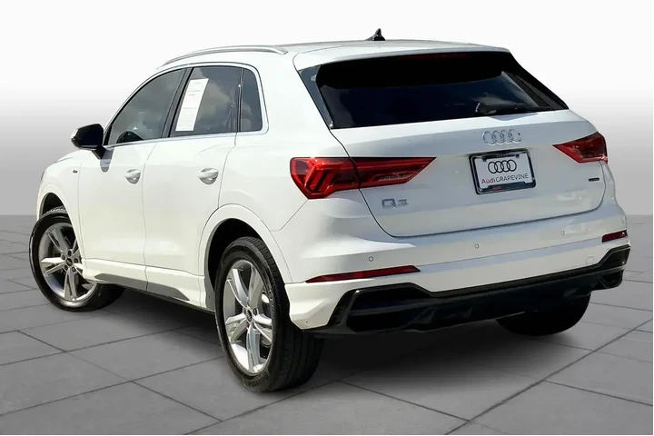$20349 : Audi Q3 2022 AWD quattro S l image 10
