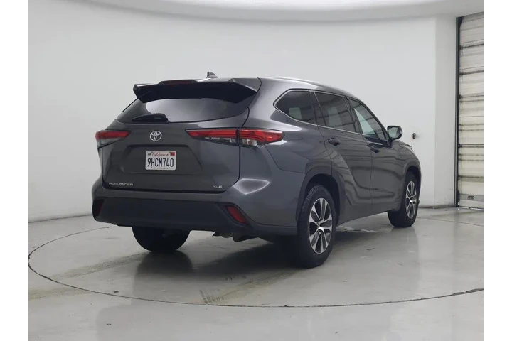 $30998 : Toyota Highlander 2022 XLE 4 image 8
