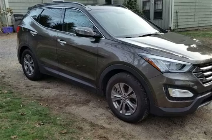 $8500 : 2014 Hyunday SantaFe 2.0t Spor image 2