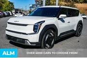 $32460 : Kia EV9 2024 Light Long Rang thumbnail