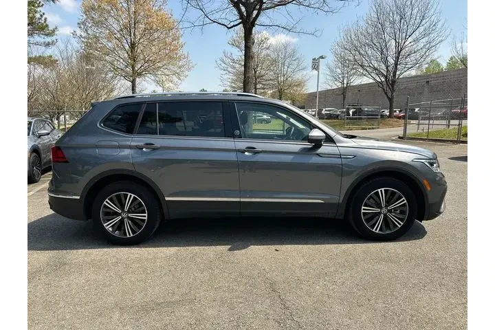 $21991 : Volkswagen Tiguan 2024 Wolfs image 4