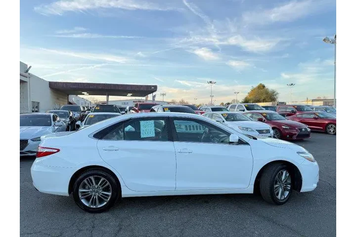 $16495 : Toyota Camry 2017 SE 4dr Sed image 8