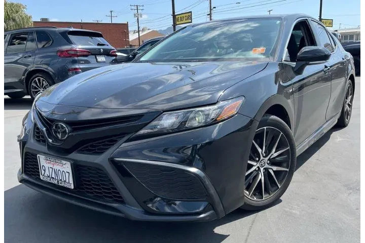 $26200 : Toyota Camry 2024 SE 4dr Sed image 1