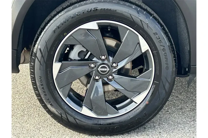 $19281 : Nissan Rogue 2024 AWD SV 4dr image 7