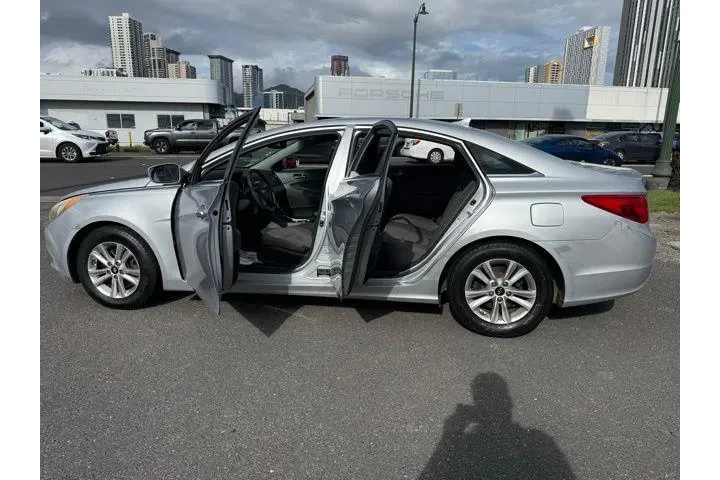 $7995 : Hyundai SONATA 2011 GLS 4dr image 5