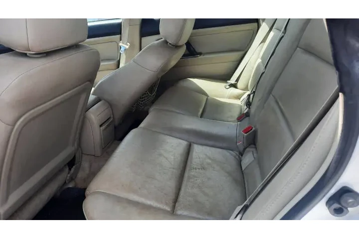 $2495 : 2005 Outback 2.5i Limited image 4