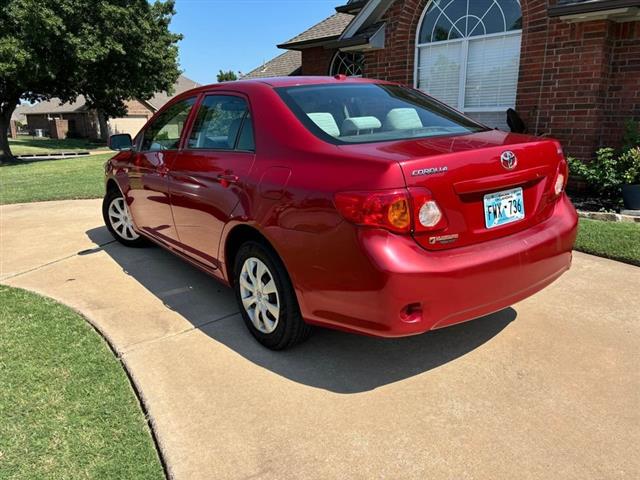 $8988 : 2009 Corolla image 4