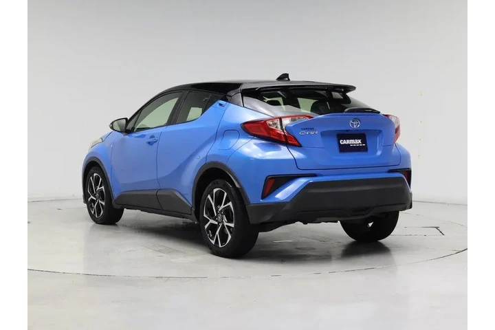 $18998 : Toyota C-HR 2019 XLE 4dr Cro image 2