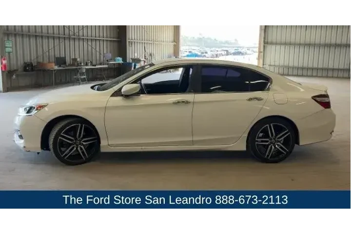 $15950 : Honda Accord 2017 Sport Spec image 5