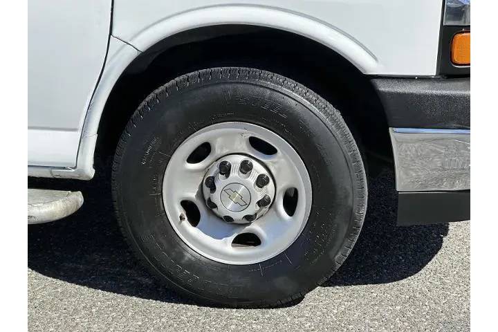 $24995 : Chevrolet Express 2023 2500 image 7