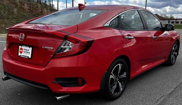 $21990 : PRE-OWNED 2016 HONDA CIVIC TO image 5