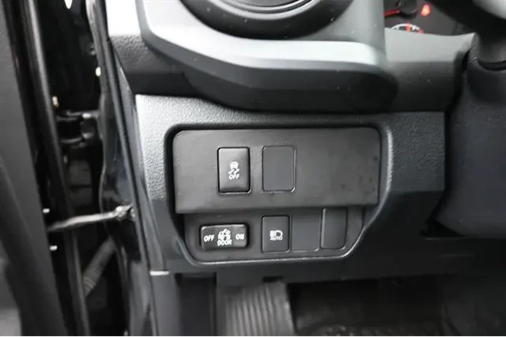 $34491 : Toyota Tacoma 2023 4x4 TRD S image 9