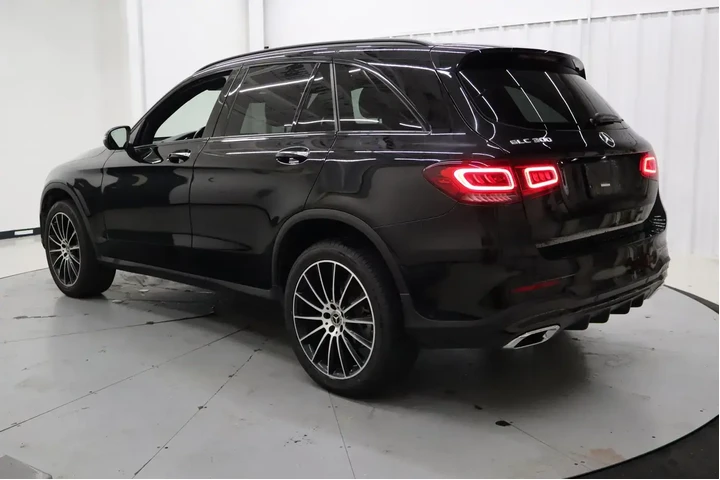 $27081 : Mercedes-Benz GLC 2021 GLC 3 image 8