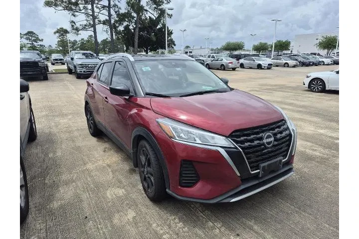 $18591 : Nissan Kicks 2023 SV 4dr Cro image 2