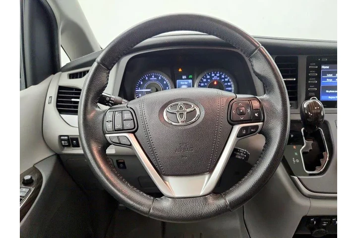 $27998 : Toyota Sienna 2020 XLE 7-Pas image 10