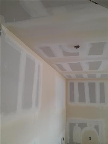 DRYWALL AND TAPING image 9