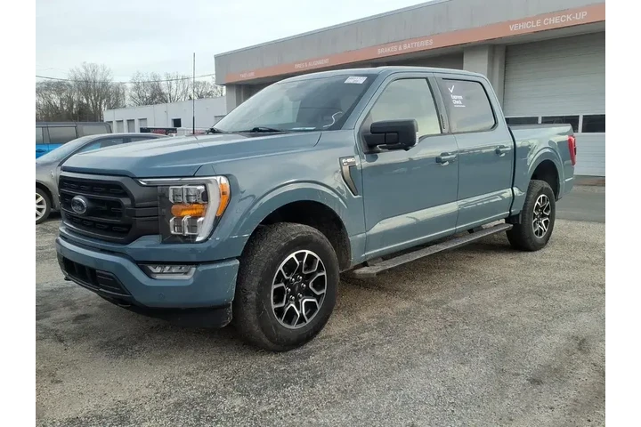 $39600 : Ford F-150 2023 4x4 XLT 4dr image 7
