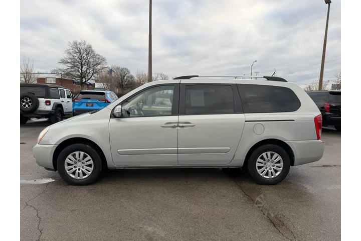 $3980 : 2012 Sedona LX image 5