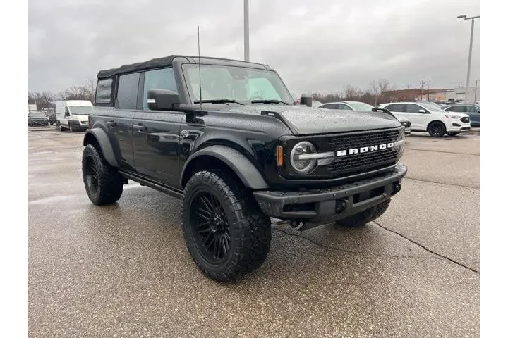 $39995 : Ford Bronco 2022 4x4 Badland image 3