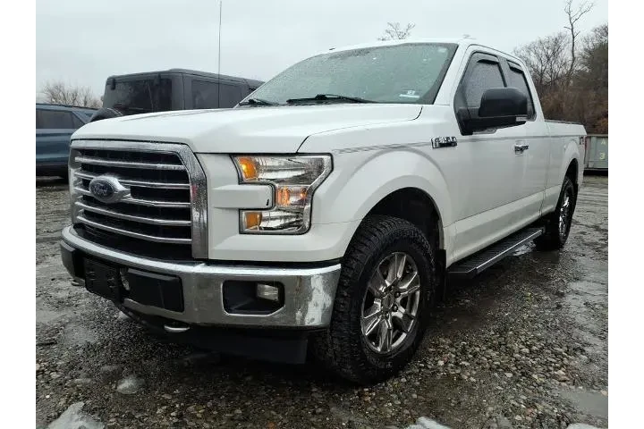 $17927 : Ford F-150 2017 4x4 Lariat 4 image 3