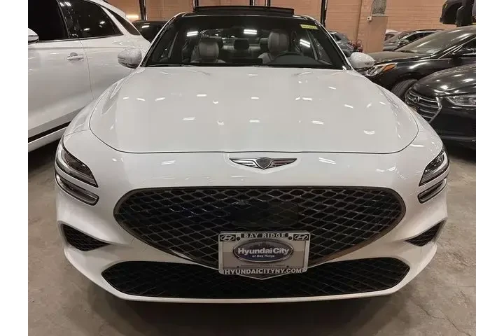 $38999 : Genesis G70 2025 AWD 2.5T St image 7