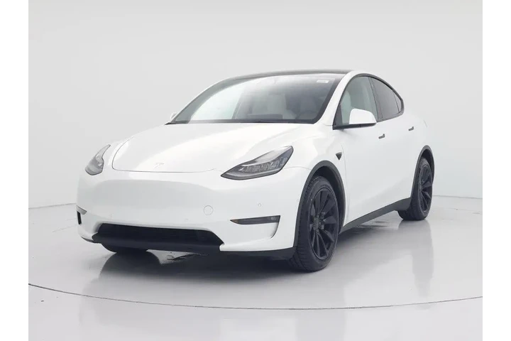 $29998 : Tesla Model Y 2022 AWD Long image 4