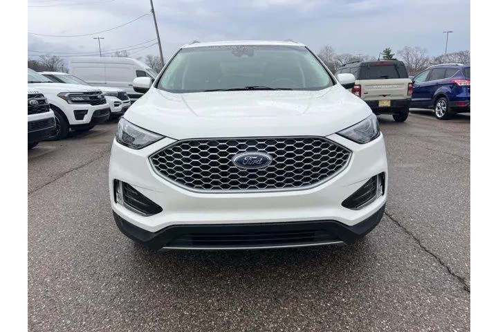 $26388 : Ford Edge 2023 AWD ST-Line 4 image 2