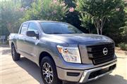 2023 Titan S Crew Cab 4WD