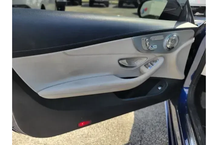 $20991 : Mercedes-Benz C-Class 2018 C image 10