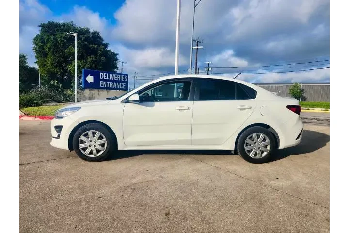 $16773 : Kia Rio 2023 LX 4dr Sedan image 6