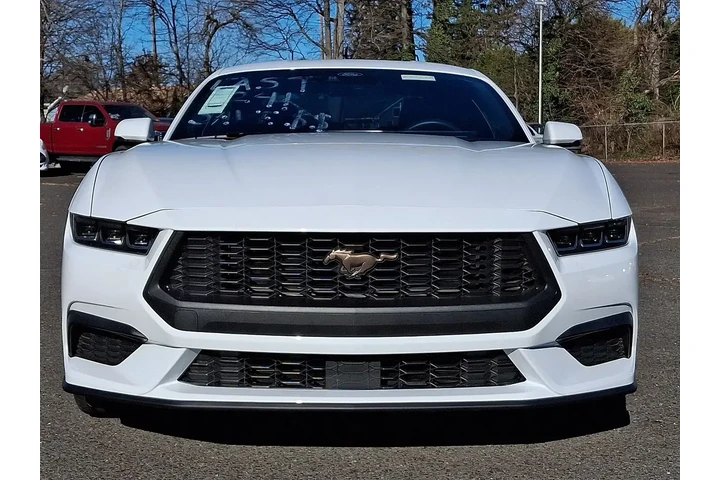 $35900 : Ford Mustang 2024 EcoBoost P image 2