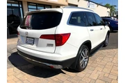 $17270 : 2016 Pilot Touring 4WD thumbnail