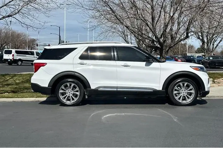 $21995 : Ford Explorer 2021 AWD Limit image 8
