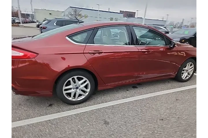 $7590 : Ford Fusion 2014 SE 4dr Seda image 5