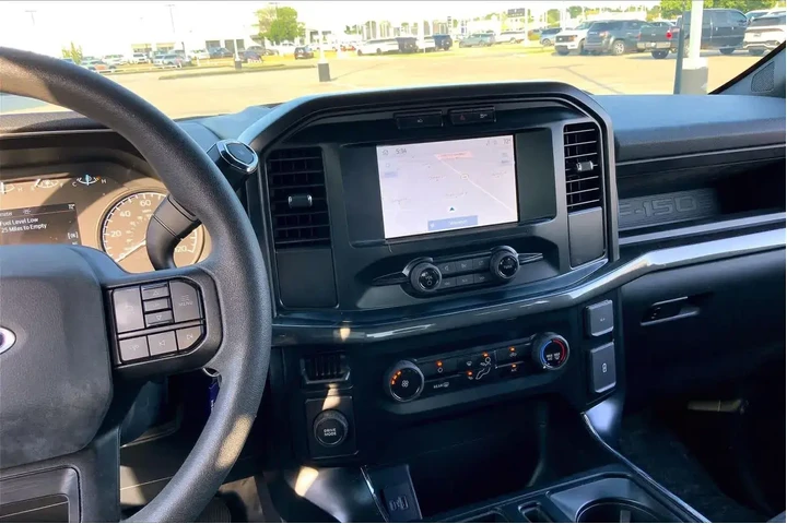 $34532 : Ford F-150 2023 4x2 XL 4dr S image 7