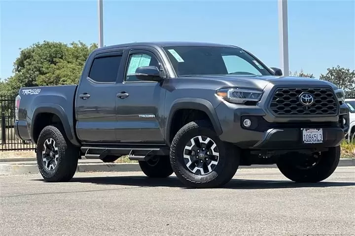 $40850 : Tacoma TRD Off-Road image 2