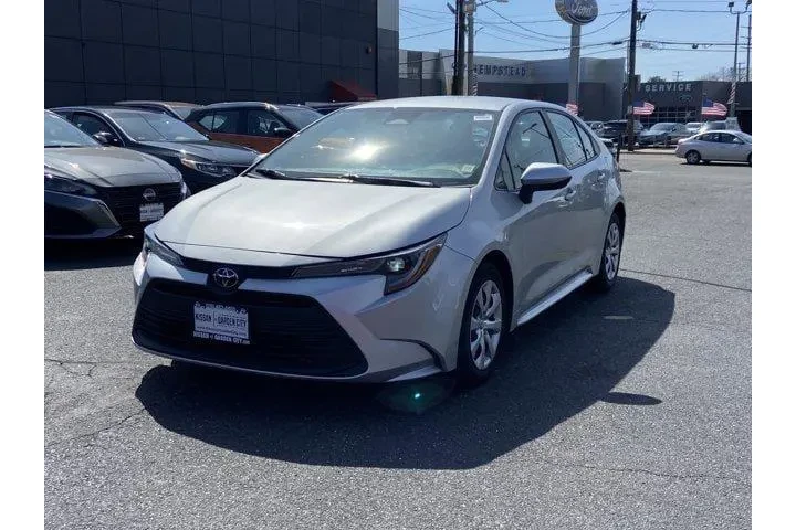 $16134 : Toyota Corolla 2023 LE 4dr S image 7