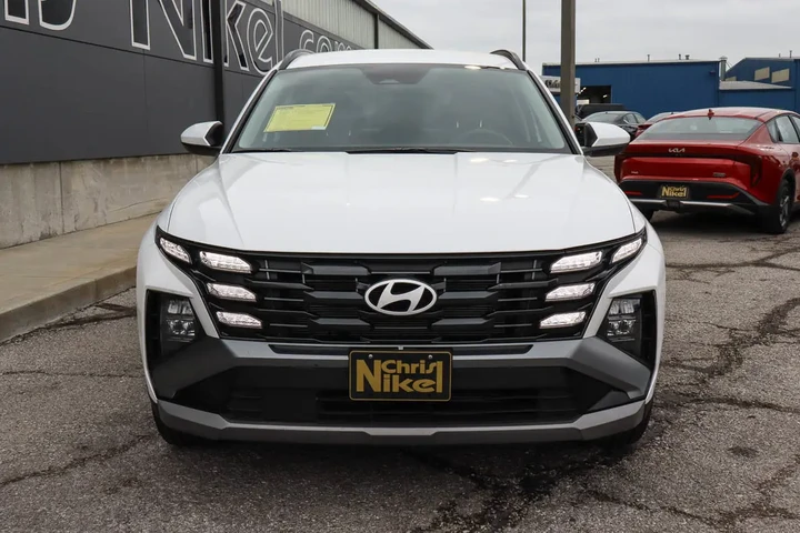 $22988 : 2025 Tucson SEL FWD image 2